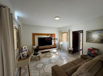 Casa · 180m² · 4 Quartos · 3 Vagas · Casa com 4 quartos à venda no Bairro Custódio Pereira - Uberlândia/MG