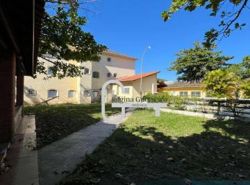 d327bc584177f6498b519b585f52ea09962cb622 · Casa com 30 dormitórios à venda, 867 m² por R$ 2.500.000,00 - Centro - Peruíbe/SP