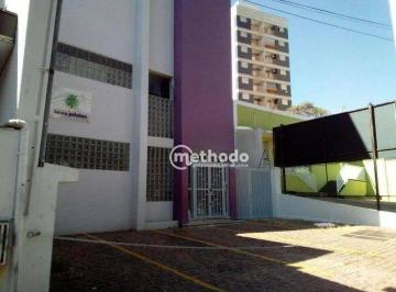 56b12b01d56bddfc9253cc21e5ae3b318b61d3aa · Pédio com 3 pavimentos, com 4 banheiros, escritório