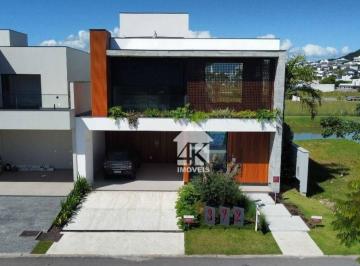 f746596ee0e1b09217f77bd7260533234e42ebd5 · Casa com 3 dormitórios à venda, 284 m² por R$ 4.240.000 - Pedra Branca - Palhoça/SC