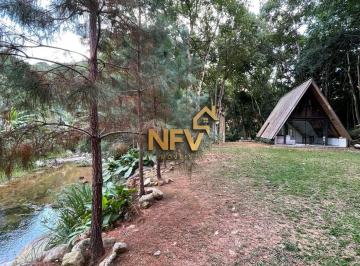 Casa · 70m² · 2 Quartos · Chalé com Cachoeira
