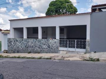 92958_39-1_132119.jpg · CASA NO CENTRO DE FLORESTAL/MG!