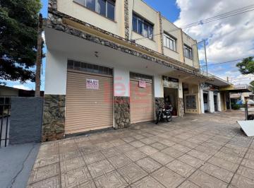 Comercial · 45m² · Sala comercial na Vila Morangueira em Maringá, com 45 m² e duas portas de aço