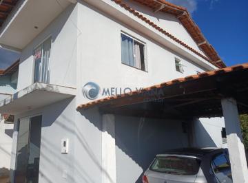 Foto 01 · Imperdível casa à venda em São Lourenço-MG, bairro Serra Azul: 2 quartos, 2 suítes, 1 sala, 3 banhei