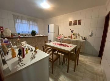 Casa · 220m² · 2 Quartos · Sobrado com 2 dormitórios à venda, 220 m² por R$ 689.000,00 - Jardim Itrapoan - Santo André/SP
