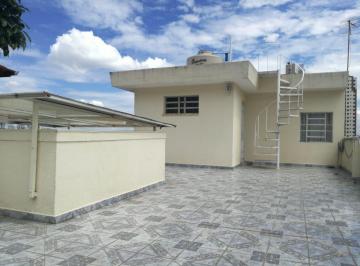 Casa · 216m² · 3 Quartos · 4 Vagas · Sobrado à venda, 215 m² na Vila Apiaí - Santo André/SP
