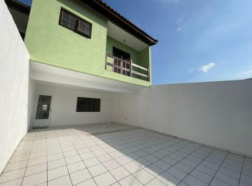 Sobrado · Sobrado com 03 suítes para alugar, 200 m² por R$ 3.746,00/mês no Parque Oratório - Santo André/SP