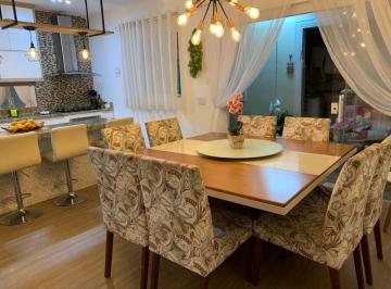Casa · 181m² · 3 Quartos · 2 Vagas · Sobrado com 3 dormitórios à venda, 180 m² por R$ 795.000 - Jardim Independência - São Bernardo do Ca