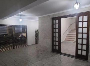 Casa · 300m² · 4 Quartos · 2 Vagas · Sobrado De 4 dormitórios de 300 m² para venda e locação no bairro Jd. Silveira - Santo André