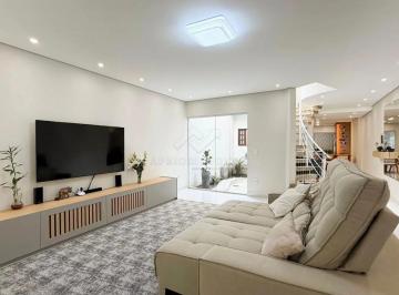 Casa · 210m² · 3 Quartos · 4 Vagas · Sobrado com 03 dormitórios para venda e locação, 210 m² no Parque das Nações - Santo André/SP