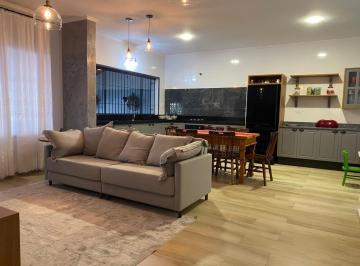 Casa · 236m² · 3 Quartos · 4 Vagas · Casa totalmente térrea com 3 dormitórios à venda, 236 m² por R$ 1.020.000,00 - Vila Cecília Maria - 