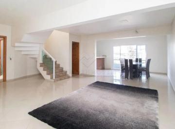 Casa · 220m² · 3 Quartos · 4 Vagas · Casa Sobrado em Santo André