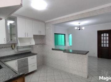 Casa · 183m² · 3 Quartos · 2 Vagas · Sobrado com 3 dormitórios à venda, 183 m² por R$ 680.000,00 - Parque Marajoara - Santo André/SP