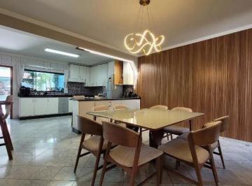 Casa · 366m² · 3 Quartos · 4 Vagas · Sobrado com 3 dormitórios à venda por R$ 1.380.000,00 - Parque das Nações - Santo André/SP