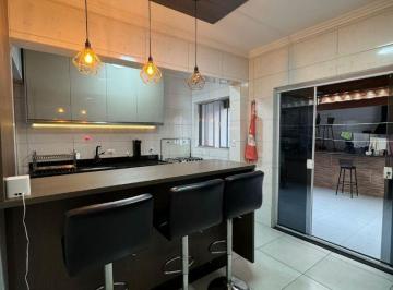 Casa · 200m² · 3 Quartos · 4 Vagas · Sobrado com 3 dormitórios à venda por R$ 742.000,00 - Jardim Las Vegas - Santo André/SP