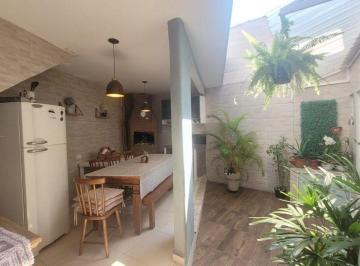 Casa · 196m² · 3 Quartos · 2 Vagas · Sobrado à venda, 196 m² por R$ 797.000,00 - Jardim Stella - Santo André/SP