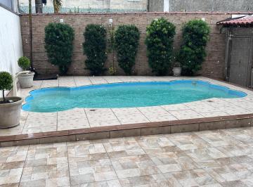Casa · 225m² · 3 Quartos · 3 Vagas · Sobrado com 03 dormitórios á venda,225m² no bairro Vila Guarani - Santo André/SP