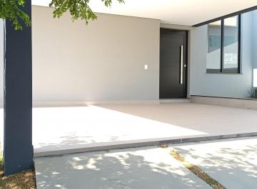 Casa , Jacaré · Casa Condomínio Phytus, 3 dormitórios, uma Suíte, 2 vaga coberta.