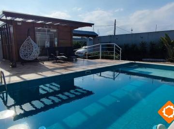 Casa · 225m² · 4 Quartos · 6 Vagas · PORTEIRA FECHADA! 4 SUÍTES PISCINA CHURRASQUEIRA SAUNA ITANHAÉM/SP
