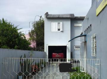 Foto 01 · Casa - Tapes