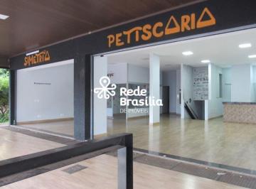 Comercial · 250m² · QE 34 | 2 Lojas com subsolo e banheiro privativo - aceita financiamento - Guará II