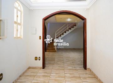 Casa · 240m² · 5 Quartos · 3 Vagas · Quadra 37 | Casa Sobrado - com 5 quartos -  sendo 2 suítes - 3 Vagas - aceita Financiamento - Gama