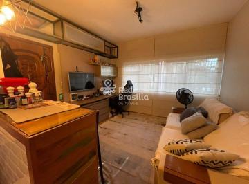 Apartamento · 60m² · 2 Quartos · SQS 407 - Apartamento com 2 quartos - 1 suíte - primeiro andar - aceita financiamento e FGTS - Asa S