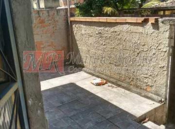 Casa · 45m² · 1 Quarto · 1 Vaga · Valqueire Quitinete sala, quarto, banheiro cozinha.