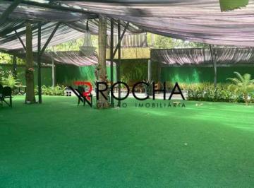 Comercial · 890m² · Excelente ponto comercial! Atualmente casa de festas mas potencial para Escolas,