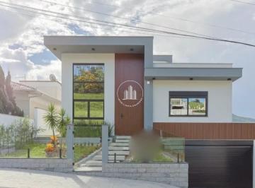 Casa · 300m² · 3 Quartos · 2 Vagas · Casa 3 Quartos com Piscina - Pedra Branca
