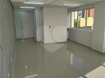 Comercial en Aluguel  Santa Terezinha · Salas para locação em Santa terezinha - SP