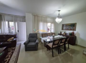 Casa · 325m² · 5 Quartos · 2 Vagas · Casa duplex, 5 quartos/2 suites, 2 vagas, 325m², 3ª quadra em Mata da Praia - Vitória-ES