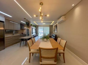 Apartamento · 142m² · 2 Quartos · 1 Vaga · Apartamento com 2 suítes, Residencial Soprano Hall - Agronômica, Florianópolis
