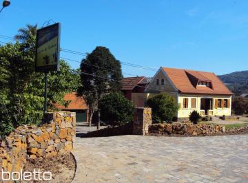Casa · 522m² · 11 Vagas · Oportunidade Única: Complexo Casa Amarela em Nova Petrópolis