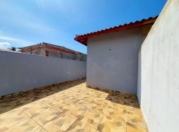 Casa de 2 quartos, Itanhaém · Casa nova com piscina, lado praia!
