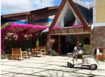 Casa de 3 quartos, Barueri · LINDA CASA NO CONDOMÍNIO PÁSSAROS- ALDEIA DA SERRA
