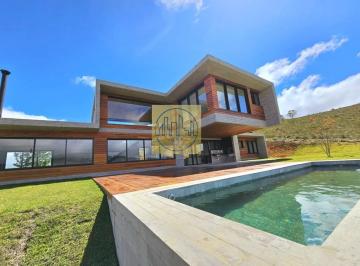 20240605091949806321.jpg · Casa Alto Padrão para Venda em Campos do Jordão, 4 dormitórios, 4 suítes, 5 banheiros, 8 vagas