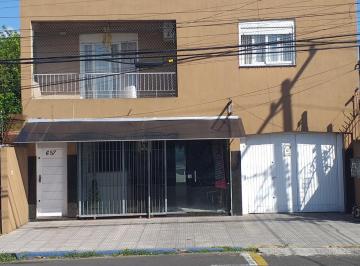 Casa · 3 Quartos · Casa à venda - no Centro