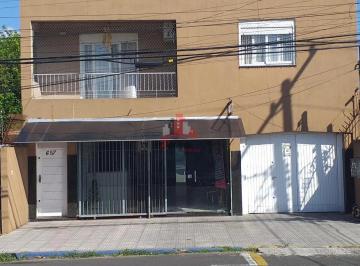 Casa · 3 Quartos · Casa à venda - no Centro