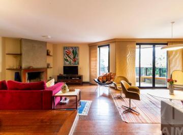 Apartamento · 212m² · 3 Quartos · 3 Vagas · Apartamento 3 dormitorios sendo 3 sutes 4 banheiros sala 3 ambientes 3 vagas.