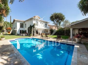 Casa · 515m² · 5 Quartos · 3 Vagas · Sobrado á Venda na Granja Julieta com 515m², 5 quartos sendo 3 suítes, 3 vagas.