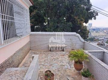 50bc26623094b379440cfb31d86a0ec933f872d9 · Imóvel com Duas Casas, Garagens e Vista Privilegiada no Rio de Janeiro