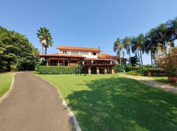 fc8b43808213035f698d0a599b60522ee026455f · Oportunidade única no Condomínio Duas Marias – Casa ampla, iluminada e com vista incrível por R$ 3.5
