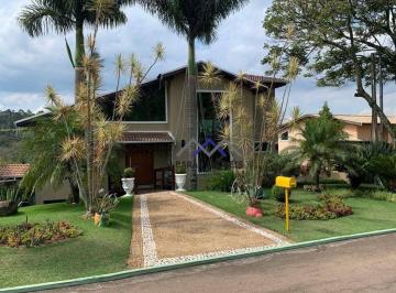 0680dc48104aef2d53f977408bd5d0d968b9d693 · Casa Residencial / Serra dos Cristais
