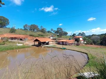 Rural · 35000m² · 4 Quartos · 3 Vagas · Sítio 3. 5 hectares a venda em Itaguara MG - Ótima localização!