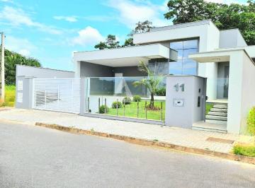 Casa · 210m² · 3 Quartos · 2 Vagas · Casa à venda no bairro Barra do Rio Cerro - Jaraguá do Sul/SC
