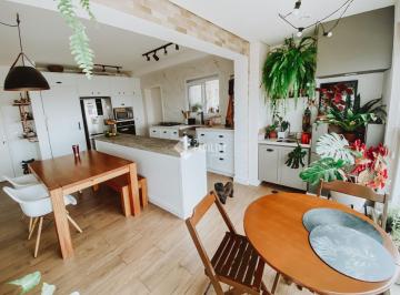 0 · Apartamento à venda com 94m², 2 suítes e 2 vagas