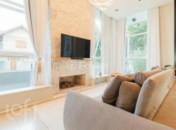 401c0edc · Casa, 3 dormitórios, 227 m², em Carniel