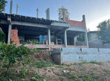 202303011122084611.jpg · Casa para Venda, Condomínio Arujá Country Club, localizado na cidade de Arujá / SP. R$1.350.000,00