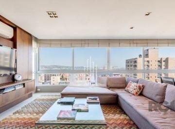 Apartamento · 112m² · 3 Quartos · 2 Vagas · Apartamento em Petrópolis